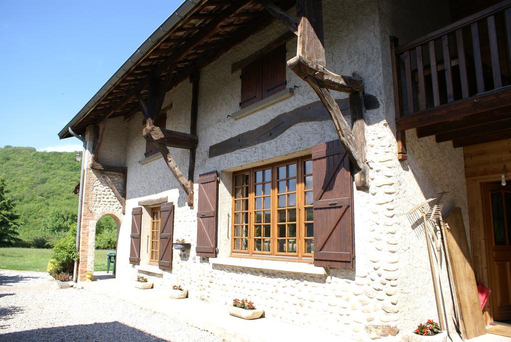 Gites De La Croisee Des Chemins - Piscine Chauffee - Spa, Hammam Et Sauna Izeaux Экстерьер фото